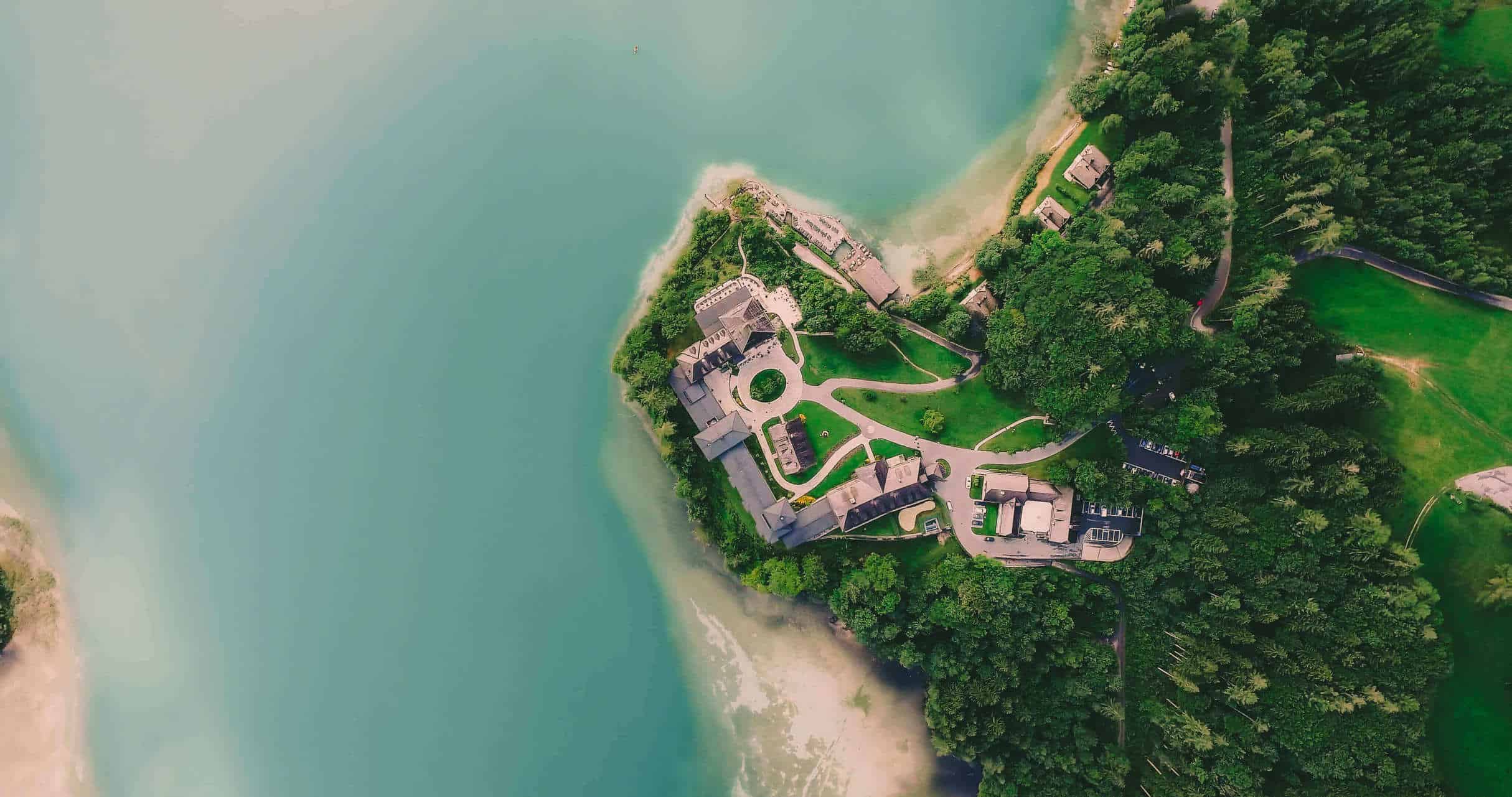 Hotel Fuschl am See Luftaufnahme